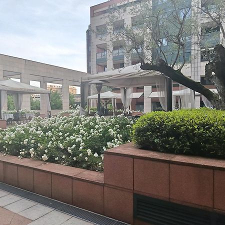 Bilocale Con Terrazzo E Box Auto Su Richiesta Appartement Como Buitenkant foto